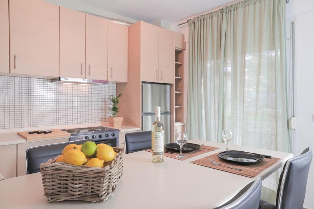 Апартаменты 5 Min From Papageorgiou Free Indoor Parking Салоники Экстерьер фото