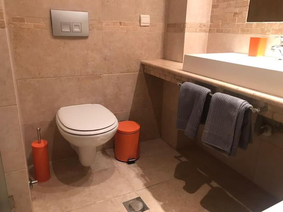 Апартаменты 5 Min From Papageorgiou Free Indoor Parking Салоники Экстерьер фото